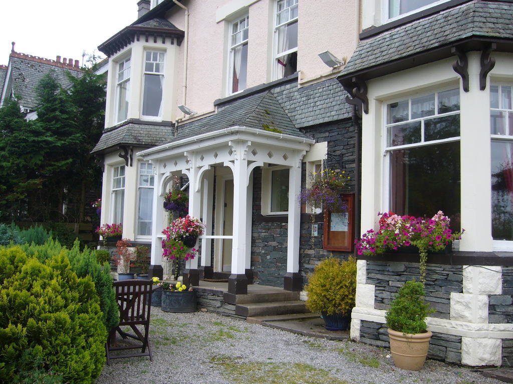 Ouse Bridge House Hotel Bassenthwaite Lake Exterior photo