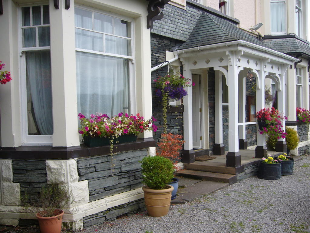 Ouse Bridge House Hotel Bassenthwaite Lake Exterior photo